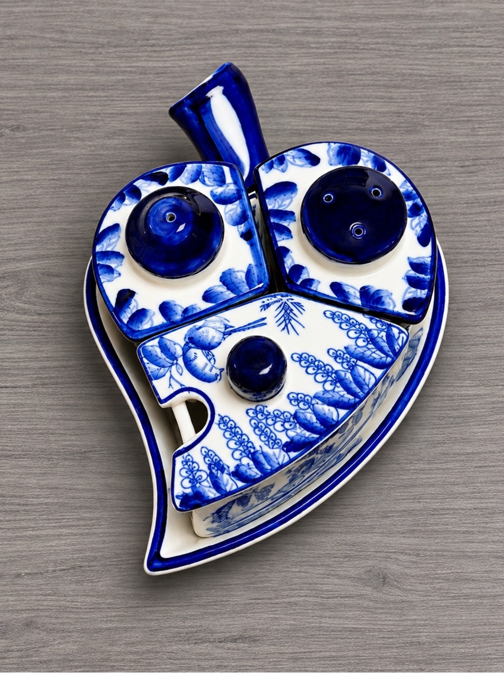 Bombay Company Asian Garden Blue White Porcelain Condiment Salt Pepper Tray Set